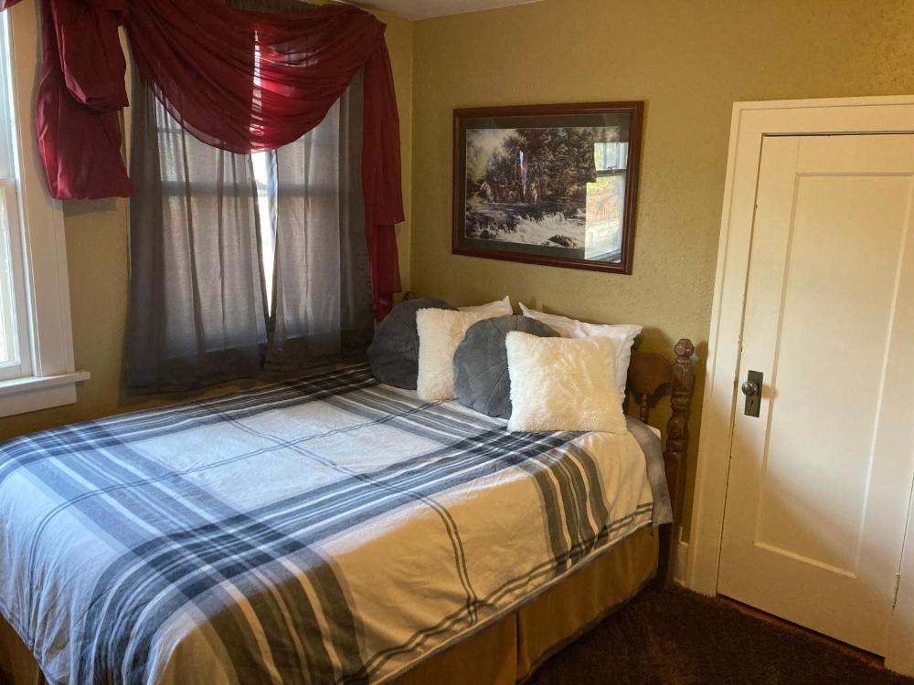 Double Room with Mountain View interior
